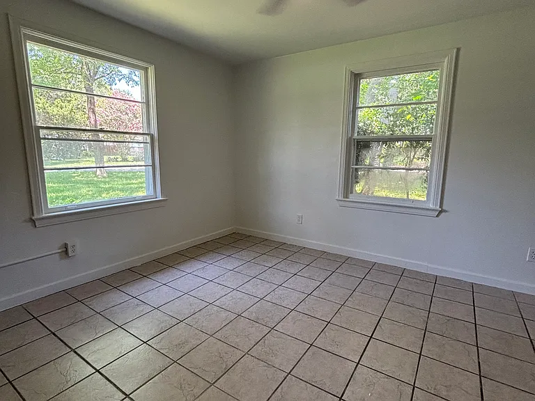 14 Bay Dr NE — Photo 33