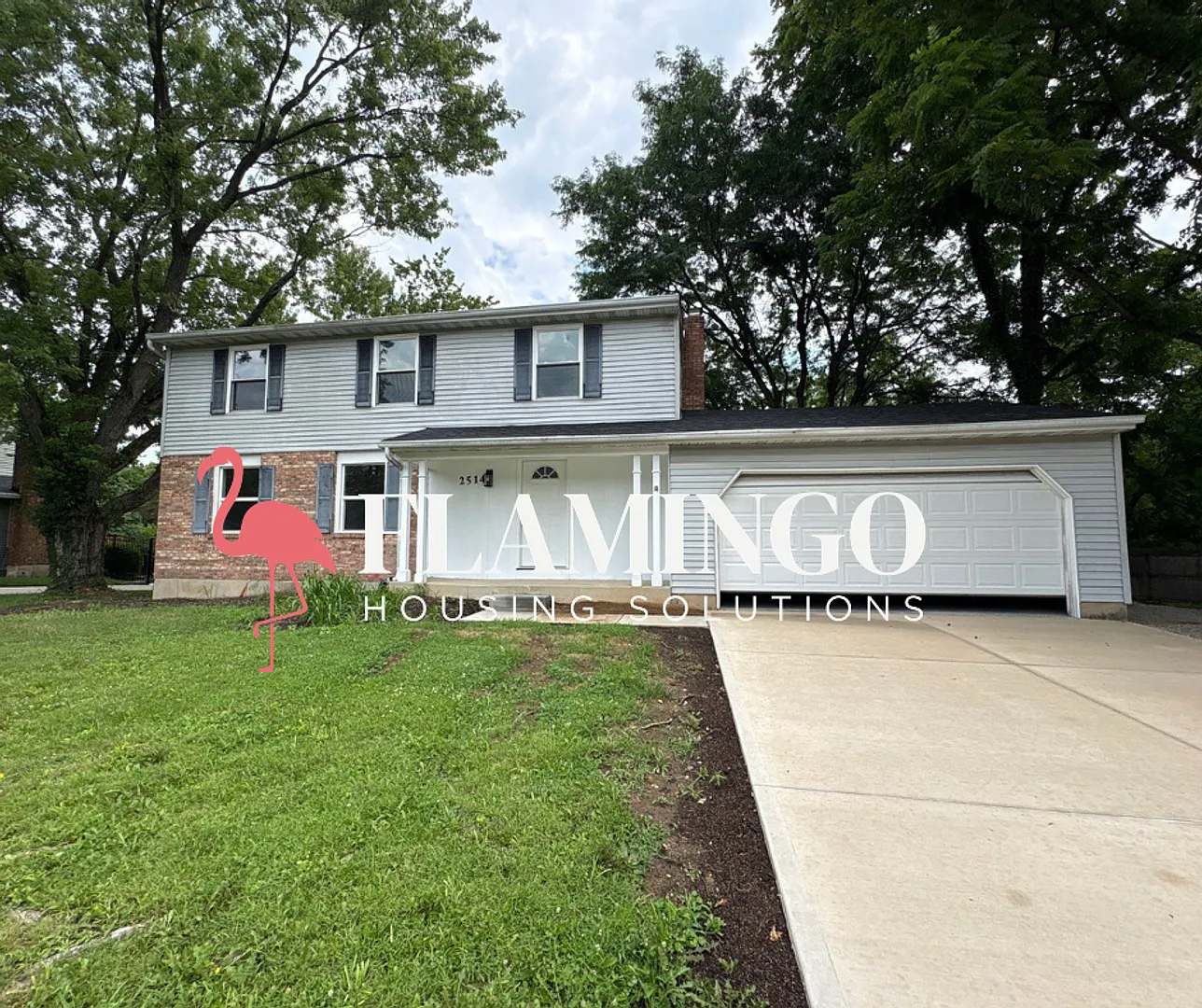 Spacious Family Home in the Beavercreek Area — Photo 1