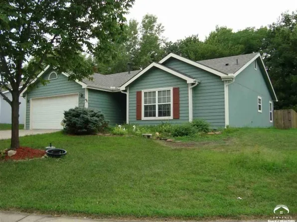 1201 Sunchase Dr, Lawrence, KS 66044