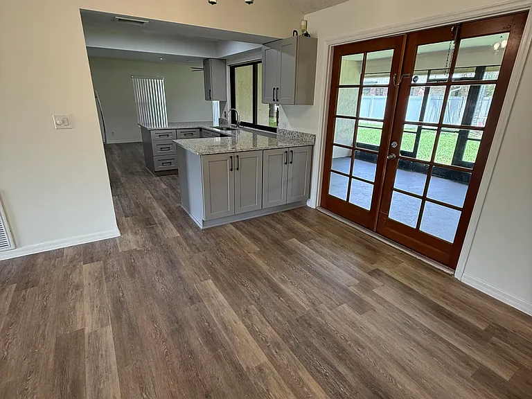 2180 Vista Ter — Photo 10