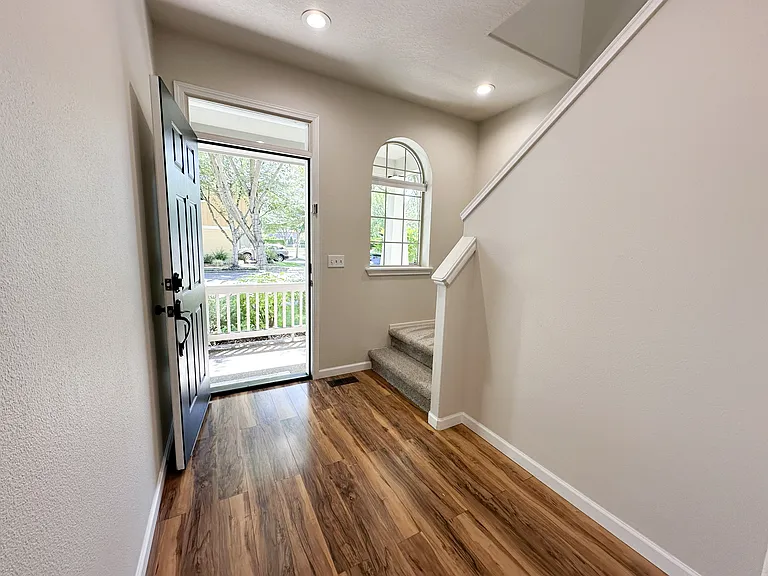 15759 SW Harvester Ln — Photo 5