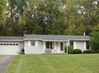 3333 Hendee Rd, Jackson, MI 49201