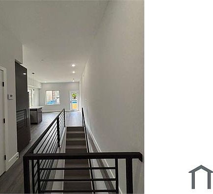 5th image of 1940 N 22nd St #2