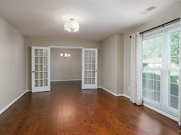 5th image of 4719 22nd St