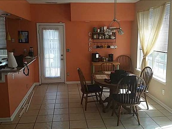 4th image of 4528 Kidder Dr