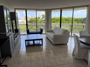2000 Island Blvd APT 502, Aventura, FL 33160