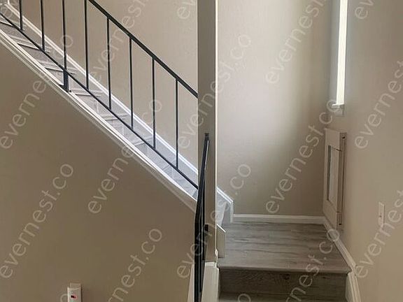 4th image of 1733 Dunkirk Ct