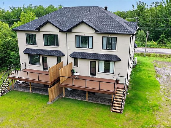 3rd image of 135 Charles Lutes Rd