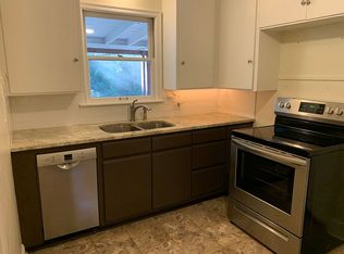 5017 W 51st Ter, Roeland Park, KS 66205