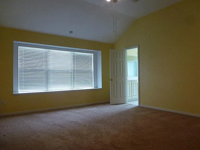 12619 Aubreywood Ln — Photo 10
