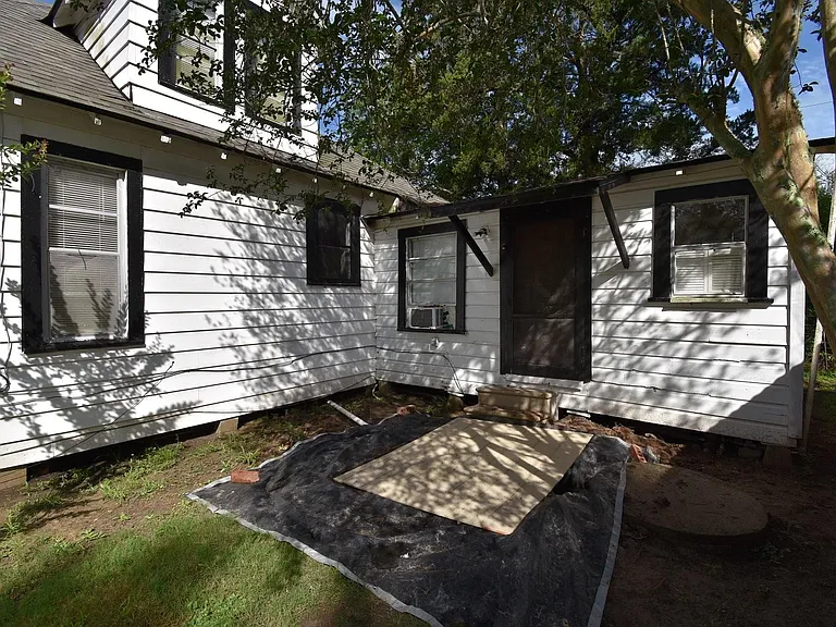 8421 Altimore Rd — Photo 21