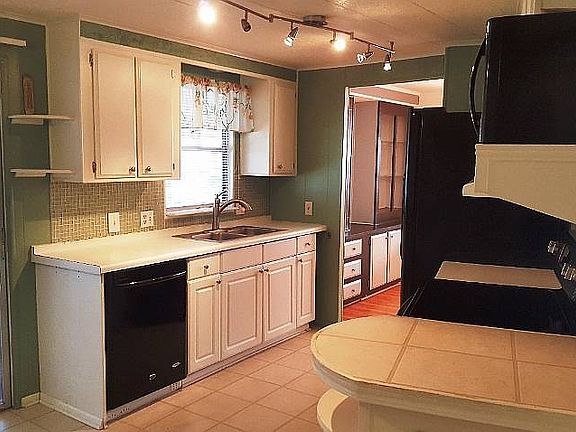 3rd image of 62 Cypress In The Wood