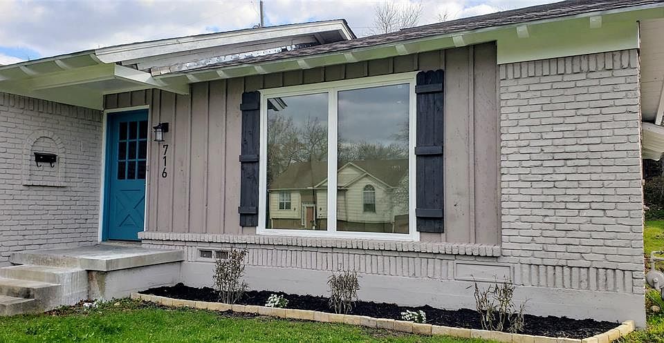 1st image of 716 Parkwood Dr
