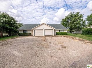603 E Sandy Ln #A-B, Little River Academy, TX 76554