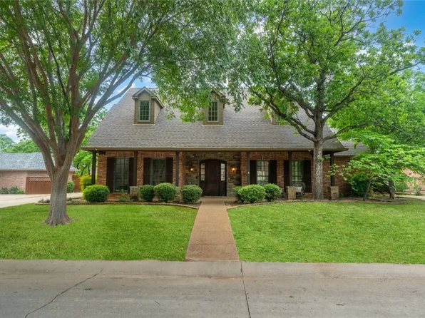 3005 Woodhollow Dr, Highland Village, TX 75077
