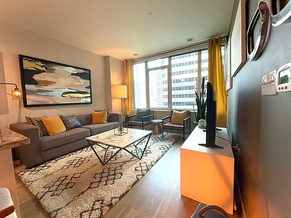 3rd image of 1620 Champa St #918