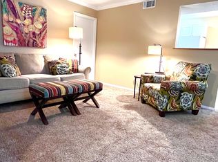 401 N Cromwell Rd APT O-8, Savannah, GA 31410