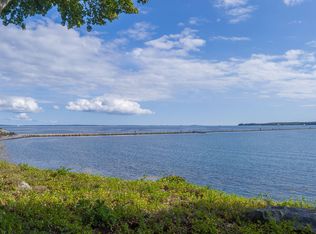 1 Jameson Point Rd #14, Rockland, ME 04841
