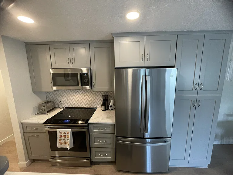 249 E Highline Cir #301 — Photo 6