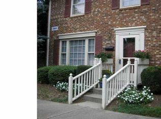 3200 Regents Park Ln UNIT F, Greensboro, NC 27455