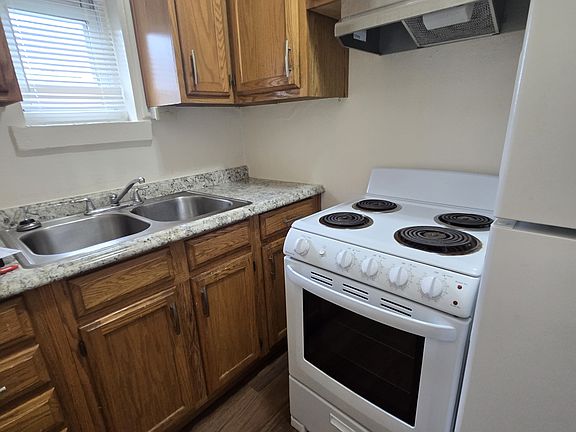 5th image of 54 N Morris St APT 9