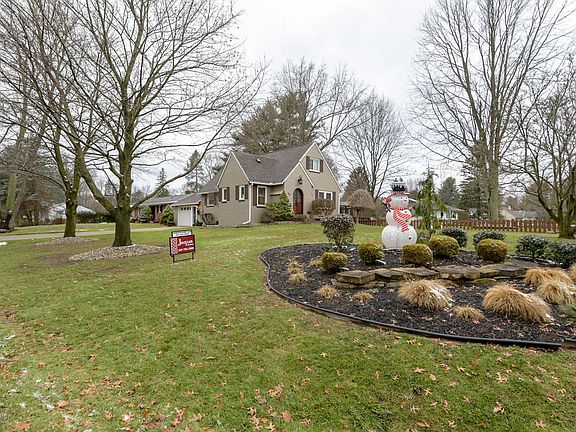 4th image of 352 Dunham Dr