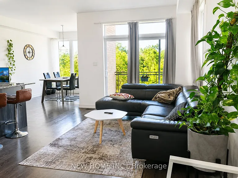 219 Fowley Dr — Photo 3