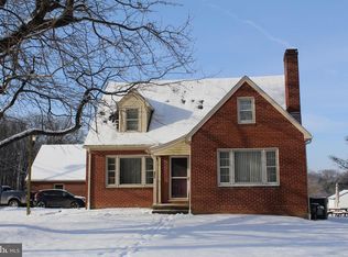 872 S Main St, Red Lion, PA 17356