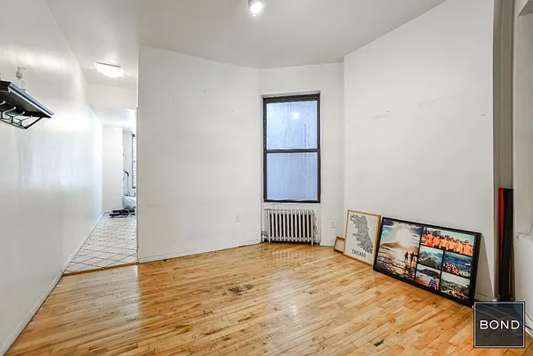 Rented by Bond New York | media 18