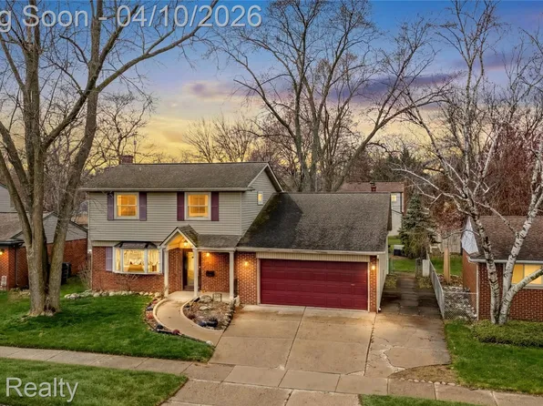 11467 Russell Ave, Plymouth, MI 48170