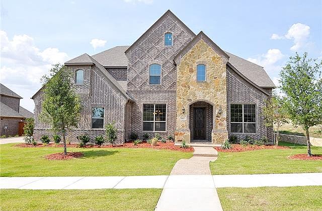 1st image of 1105 Hidden Oaks Dr