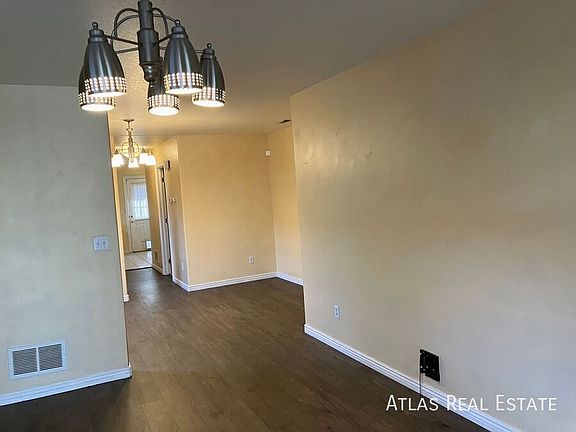 5th image of 1410 W Nevada Pl