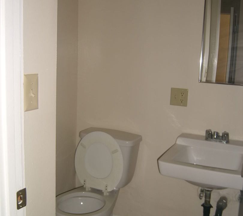 2nd image of 1900 N Marianna Ave #1920-214