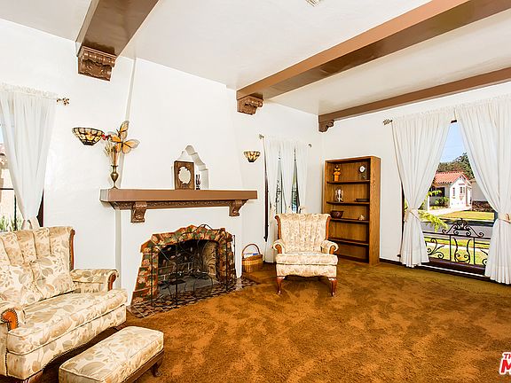 2nd image of 3995 Cherrywood Ave