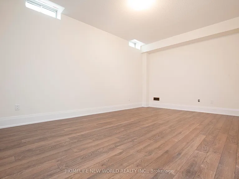 11 Queen Magdalene Pl — Photo 37