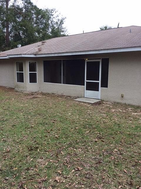 Back view/screen-in porch