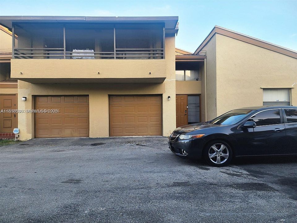 1st image of 8409 N Missionwood Cir #D-30