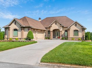 257 Osprey Cir, Vonore, TN 37885