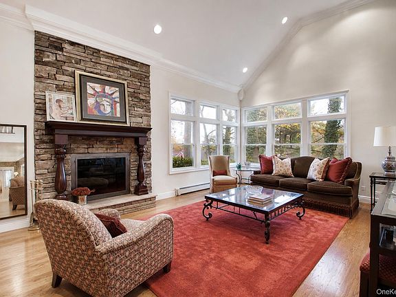 5th image of 110 Birch Drive