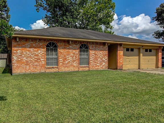 3rd image of 20206 Pinefield Ct