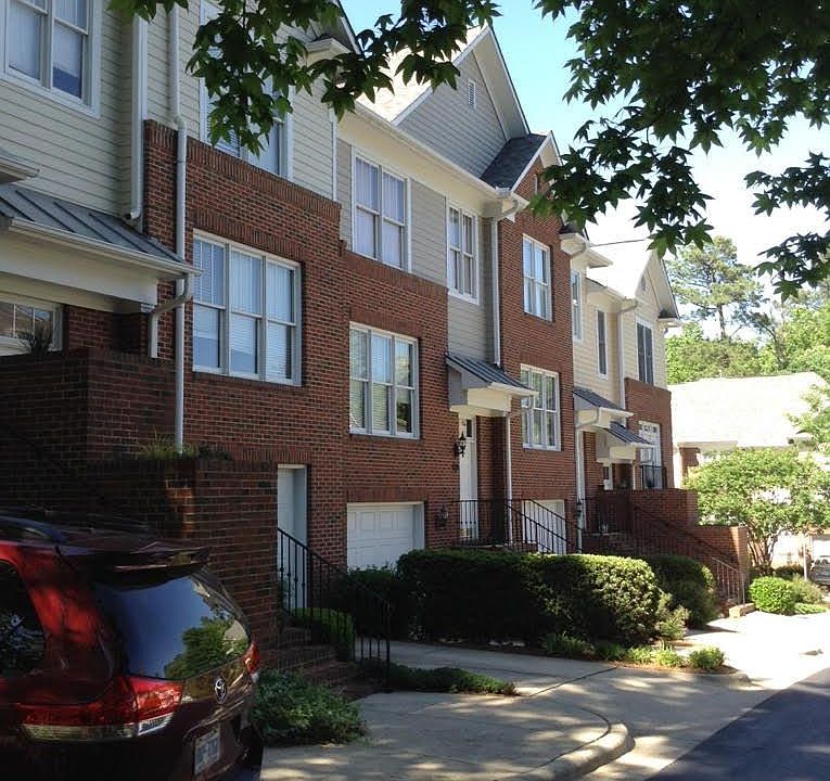 2nd image of 6101 Bordesley Ct
