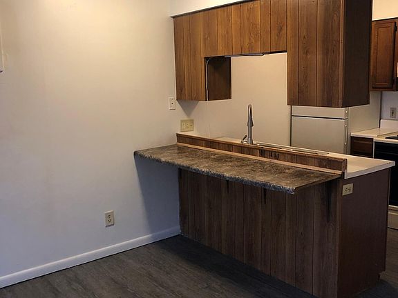 5th image of 1503 John St APT D
