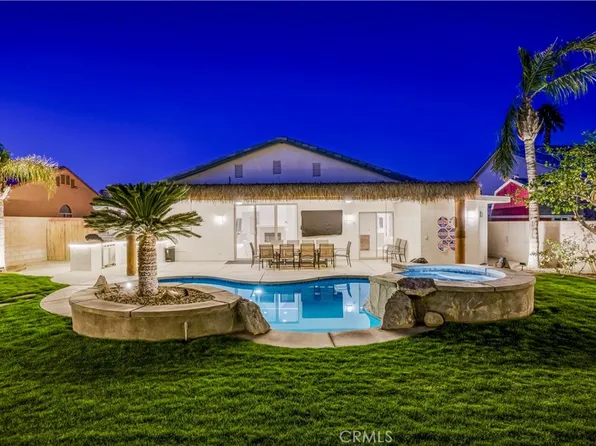 68135 Tachevah Dr, Cathedral City, CA 92234