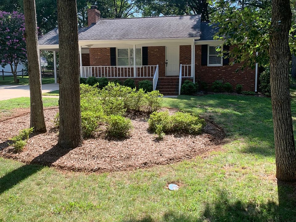 1st image of 1601 Estes Dr
