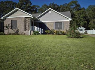 595 Plantation Dr, Andalusia, AL 36421