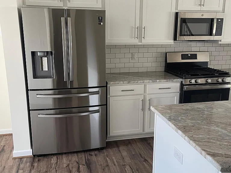 3047 Farmstead Mill Dr — Photo 14
