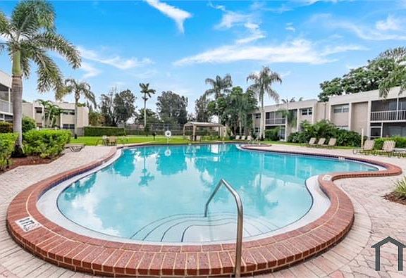4th image of 8527 Old Country Mnr APT 501