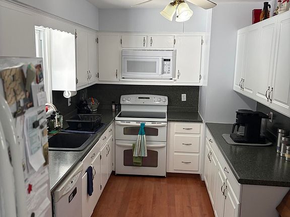 4th image of 1710 Evans Road