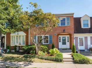 7462 Covent Wood Ct, Annandale, VA 22003