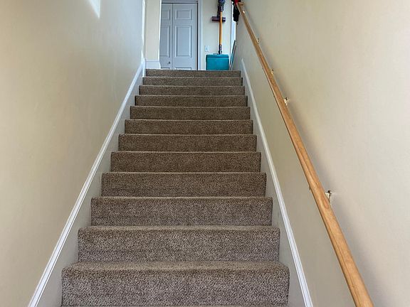 2nd floor apartment